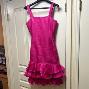 Miss o Oscar de la renta Hot Pink Sleeveless Ruffle-Hem Casual Dress size 4
